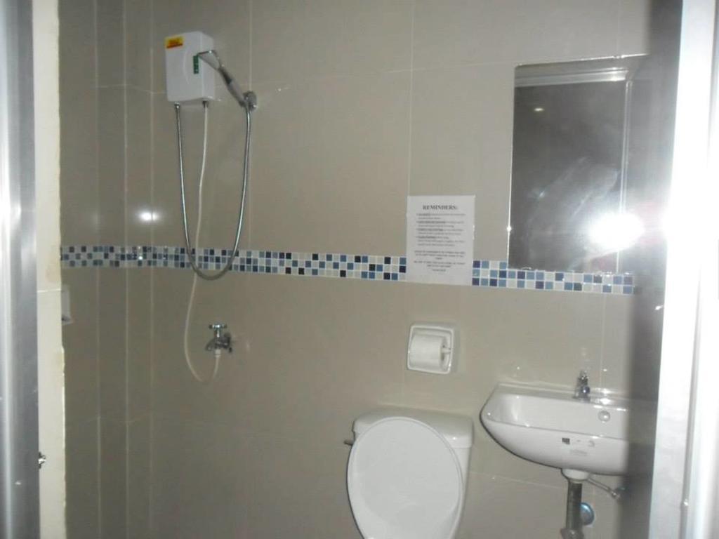 Bnt Inn Đảo Mactan Phòng bức ảnh